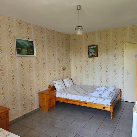 Guest house дом колеви 3*